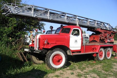 ZiL-157K/ALM-32