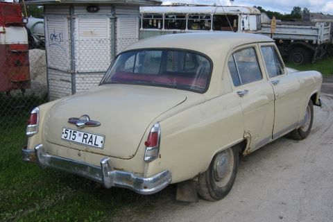 GAZ-21